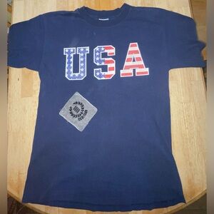 Navy Blue USA men’s medium T-Shirt